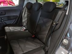 Fiat MOBI 1.0 EVO FLEX LIKE MANUAL 2023/2024 BETIOLO NOVOS E SEMINOVOS LAJEADO / Carros no Vale