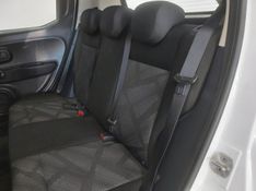 Fiat MOBI 1.0 EVO FLEX LIKE MANUAL 2023/2024 BETIOLO NOVOS E SEMINOVOS LAJEADO / Carros no Vale