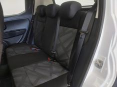 Fiat MOBI 1.0 EVO FLEX LIKE MANUAL 2023/2024 BETIOLO NOVOS E SEMINOVOS LAJEADO / Carros no Vale
