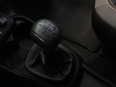 Fiat MOBI 1.0 EVO FLEX TREKKING MANUAL 2023/2024 BETIOLO NOVOS E SEMINOVOS LAJEADO / Carros no Vale