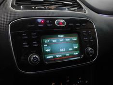 Fiat PUNTO 1.8 BLACKMOTION 16V FLEX 4P AUTOMATIZADO 2016/2017 BETIOLO NOVOS E SEMINOVOS LAJEADO / Carros no Vale