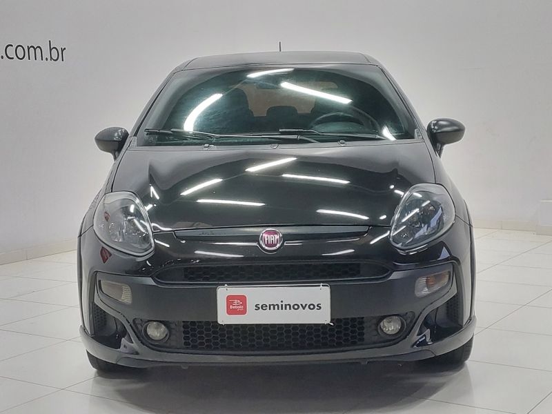 Fiat PUNTO 1.8 BLACKMOTION 16V FLEX 4P AUTOMATIZADO 2016/2017 BETIOLO NOVOS E SEMINOVOS LAJEADO / Carros no Vale