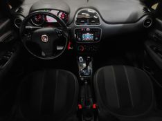 Fiat PUNTO 1.8 BLACKMOTION 16V FLEX 4P AUTOMATIZADO 2016/2017 BETIOLO NOVOS E SEMINOVOS LAJEADO / Carros no Vale