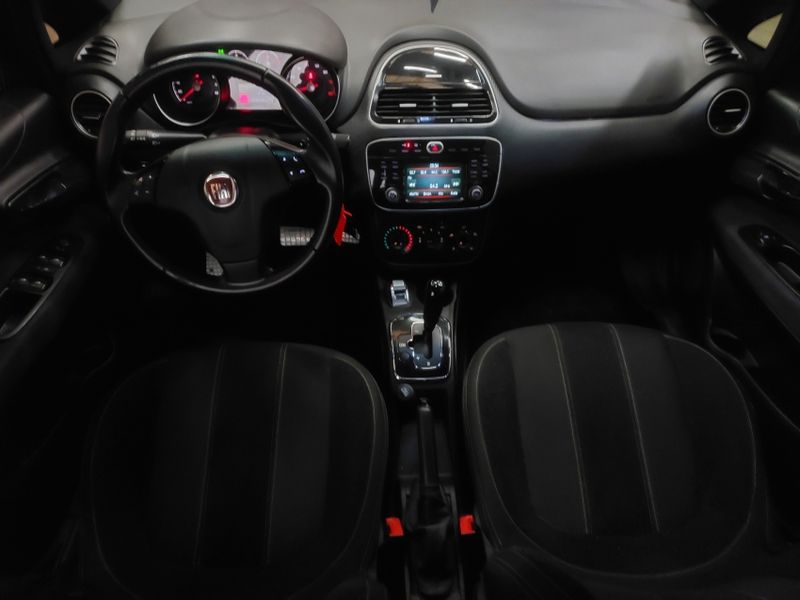 Fiat PUNTO 1.8 BLACKMOTION 16V FLEX 4P AUTOMATIZADO 2016/2017 BETIOLO NOVOS E SEMINOVOS LAJEADO / Carros no Vale