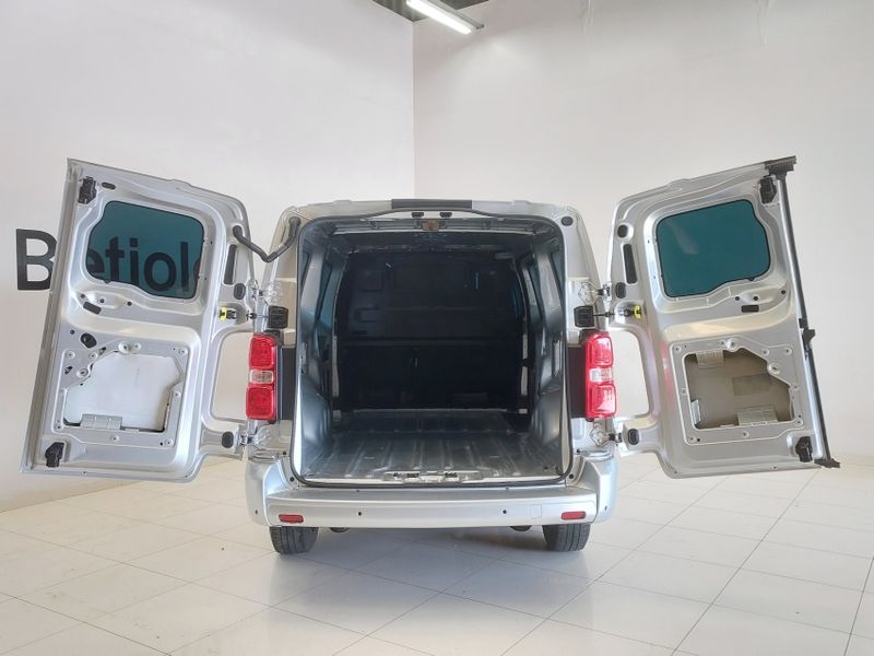 Fiat SCUDO 1.5 BLUEHDI DIESEL MULTI MANUAL 2024/2025 BETIOLO NOVOS E SEMINOVOS LAJEADO / Carros no Vale Fiat SCUDO 1.5 BLUEHDI DIESEL MULTI MANUAL 2024/2025 BETIOLO NOVOS E SEMINOVOS LAJEADO / Carros no Vale