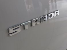 Fiat STRADA 1.3 FIREFLY FLEX VOLCANO CD MANUAL 2023/2024 BETIOLO NOVOS E SEMINOVOS LAJEADO / Carros no Vale