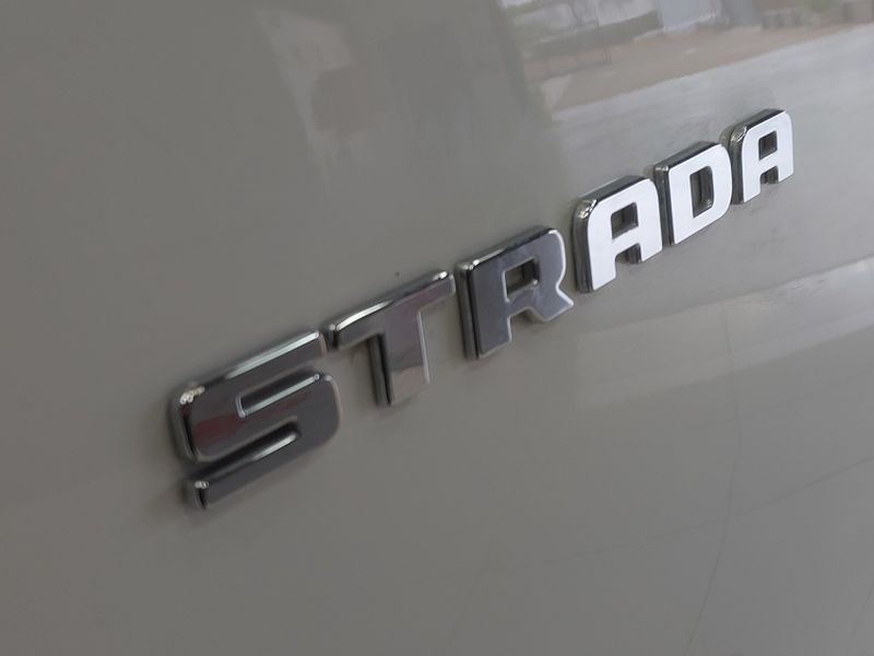 Fiat STRADA 1.4 FIRE FLEX ENDURANCE CS MANUAL 2021/2022 BETIOLO NOVOS E SEMINOVOS LAJEADO / Carros no Vale Fiat STRADA 1.4 FIRE FLEX ENDURANCE CS MANUAL 2021/2022 BETIOLO NOVOS E SEMINOVOS LAJEADO / Carros no Vale