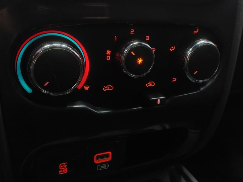Fiat STRADA 1.8 MPI ADVENTURE CD 16V FLEX 3P MANUAL 2019/2020 BETIOLO NOVOS E SEMINOVOS LAJEADO / Carros no Vale Fiat STRADA 1.8 MPI ADVENTURE CD 16V FLEX 3P MANUAL 2019/2020 BETIOLO NOVOS E SEMINOVOS LAJEADO / Carros no Vale