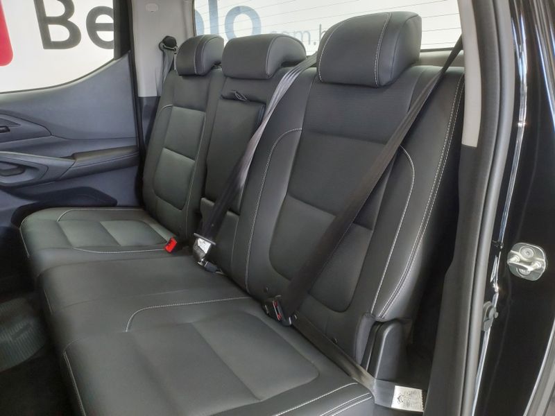 Fiat TITANO 2.2 TURBO DIESEL VOLCANO 4X4 AT8 2025/2026 BETIOLO NOVOS E SEMINOVOS LAJEADO / Carros no Vale