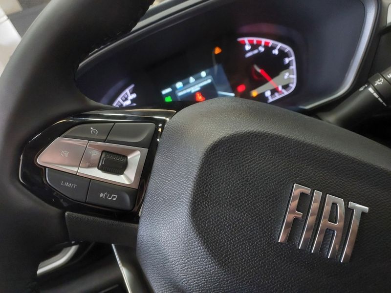 Fiat TITANO 2.2 TURBO DIESEL VOLCANO 4X4 AT8 2025/2026 BETIOLO NOVOS E SEMINOVOS LAJEADO / Carros no Vale