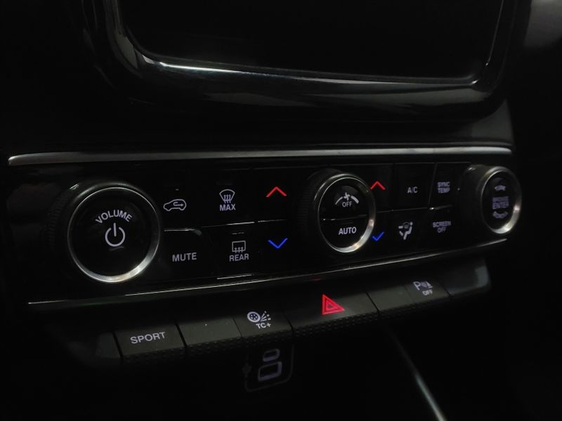 Fiat TORO 1.3 TURBO 270 FLEX FREEDOM AT6 2021/2022 BETIOLO NOVOS E SEMINOVOS LAJEADO / Carros no Vale