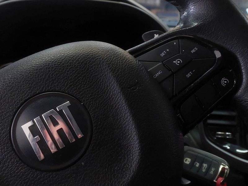 Fiat TORO 1.3 TURBO 270 FLEX FREEDOM AT6 2021/2022 BETIOLO NOVOS E SEMINOVOS LAJEADO / Carros no Vale
