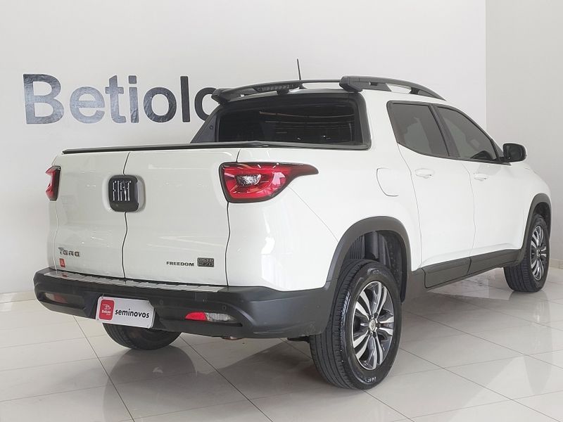 Fiat TORO 1.3 TURBO 270 FLEX FREEDOM AT6 2021/2022 BETIOLO NOVOS E SEMINOVOS LAJEADO / Carros no Vale