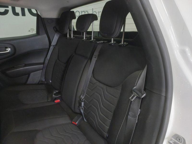 Fiat TORO 1.3 TURBO 270 FLEX FREEDOM AT6 2021/2022 BETIOLO NOVOS E SEMINOVOS LAJEADO / Carros no Vale