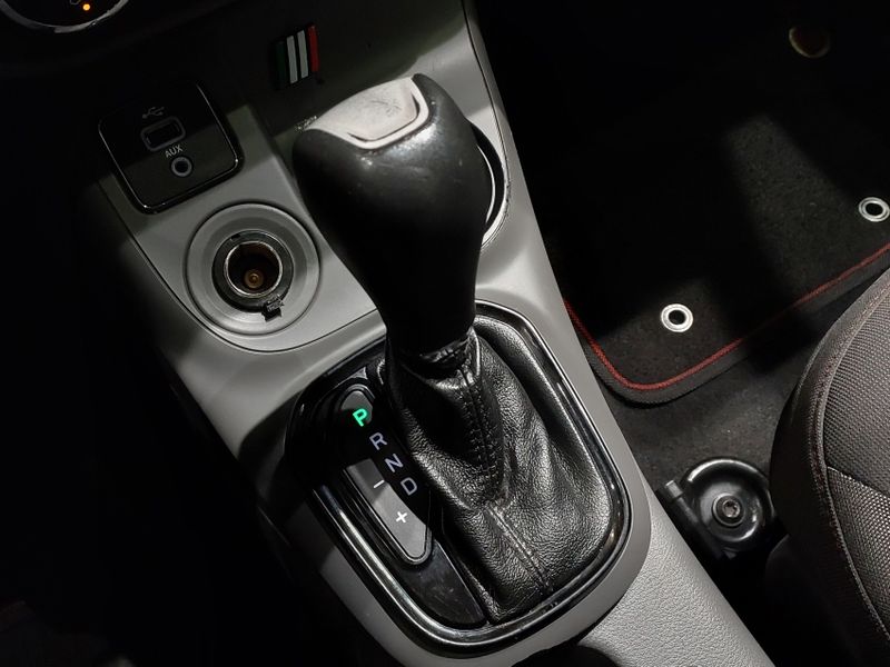 Fiat TORO 1.8 16V EVO FLEX FREEDOM AT6 2017/2018 BETIOLO NOVOS E SEMINOVOS LAJEADO / Carros no Vale