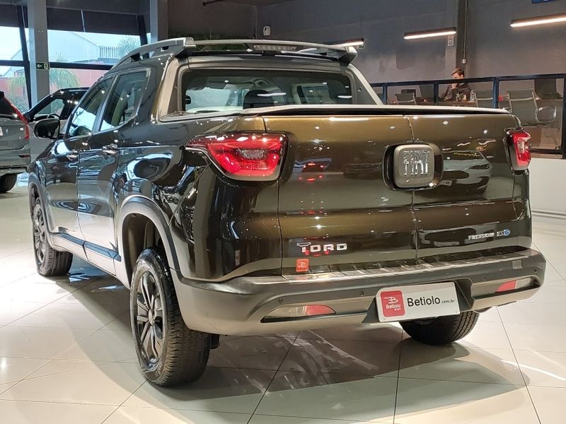 Fiat TORO 1.8 16V EVO FLEX FREEDOM AT6 2017/2018 BETIOLO NOVOS E SEMINOVOS LAJEADO / Carros no Vale