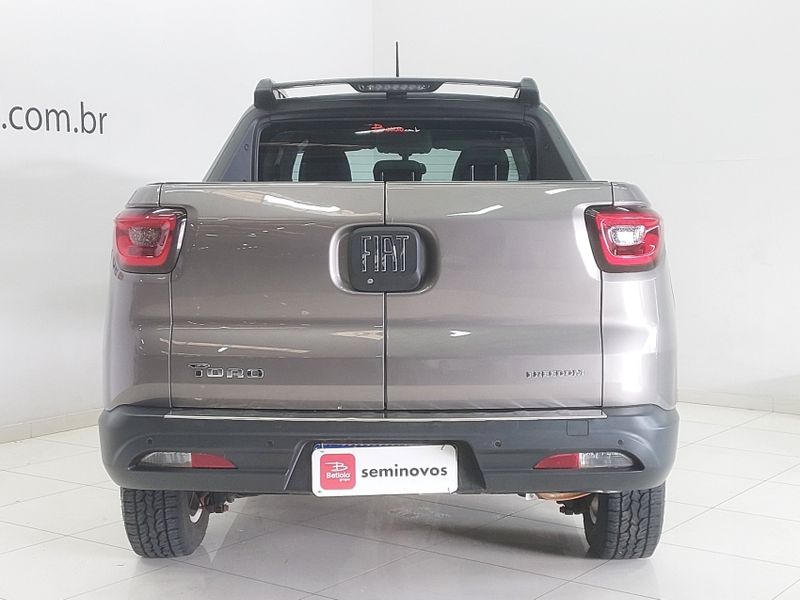 Fiat TORO 1.8 16V EVO FLEX FREEDOM AT6 2018/2019 BETIOLO NOVOS E SEMINOVOS LAJEADO / Carros no Vale Fiat TORO 1.8 16V EVO FLEX FREEDOM AT6 2018/2019 BETIOLO NOVOS E SEMINOVOS LAJEADO / Carros no Vale