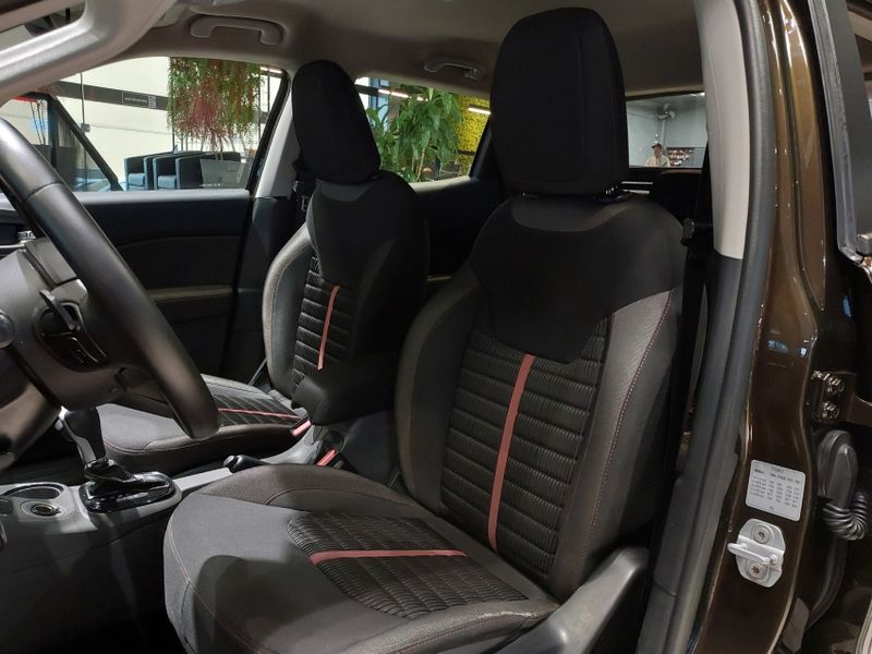 Fiat TORO 1.8 16V EVO FLEX FREEDOM AT6 2017/2018 BETIOLO NOVOS E SEMINOVOS LAJEADO / Carros no Vale