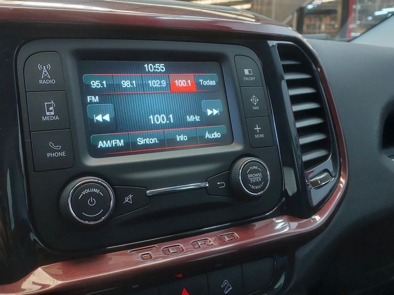 Fiat TORO 2.0 16V TURBO DIESEL FREEDOM 4WD AT9 2018/2019 BETIOLO NOVOS E SEMINOVOS LAJEADO / Carros no Vale Fiat TORO 2.0 16V TURBO DIESEL FREEDOM 4WD AT9 2018/2019 BETIOLO NOVOS E SEMINOVOS LAJEADO / Carros no Vale