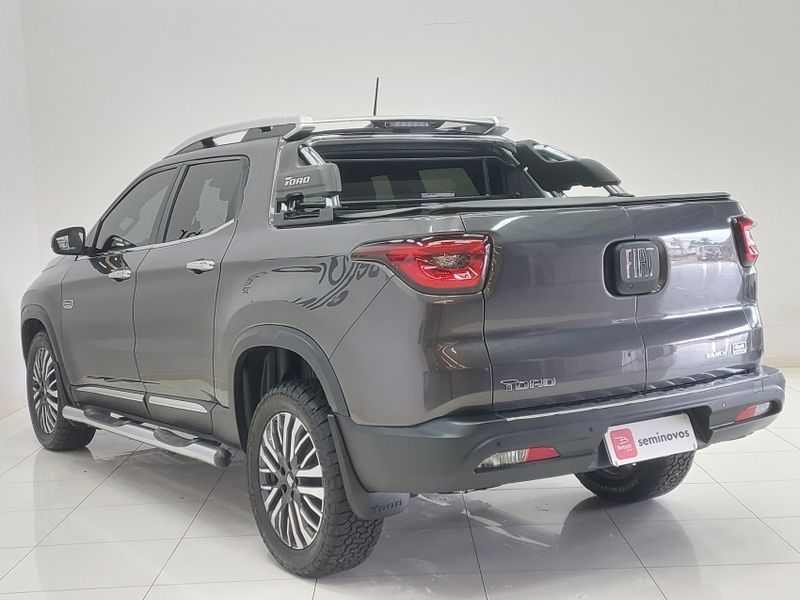 Fiat TORO 2.0 16V TURBO DIESEL RANCH 4WD AT9 2023/2024 BETIOLO NOVOS E SEMINOVOS LAJEADO / Carros no Vale Fiat TORO 2.0 16V TURBO DIESEL RANCH 4WD AT9 2023/2024 BETIOLO NOVOS E SEMINOVOS LAJEADO / Carros no Vale