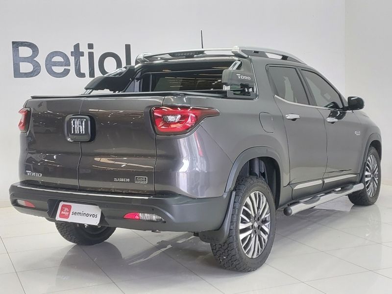 Fiat TORO 2.0 16V TURBO DIESEL RANCH 4WD AT9 2023/2024 BETIOLO NOVOS E SEMINOVOS LAJEADO / Carros no Vale Fiat TORO 2.0 16V TURBO DIESEL RANCH 4WD AT9 2023/2024 BETIOLO NOVOS E SEMINOVOS LAJEADO / Carros no Vale