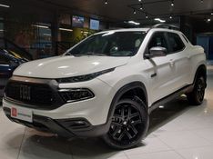 Fiat TORO 2.0 16V TURBO DIESEL ULTRA 4WD AT9 2021/2022 BETIOLO NOVOS E SEMINOVOS LAJEADO / Carros no Vale