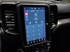 Fiat TORO 2.0 16V TURBO DIESEL ULTRA 4WD AT9 2021/2022 BETIOLO NOVOS E SEMINOVOS LAJEADO / Carros no Vale