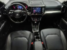 Fiat TORO 2.0 16V TURBO DIESEL VOLCANO 4WD AT9 2024/2025 BETIOLO NOVOS E SEMINOVOS LAJEADO / Carros no Vale