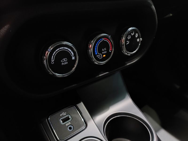 Fiat TORO 2.4 16V MULTIAIR FLEX FREEDOM AT9 2018/2018 BETIOLO NOVOS E SEMINOVOS LAJEADO / Carros no Vale