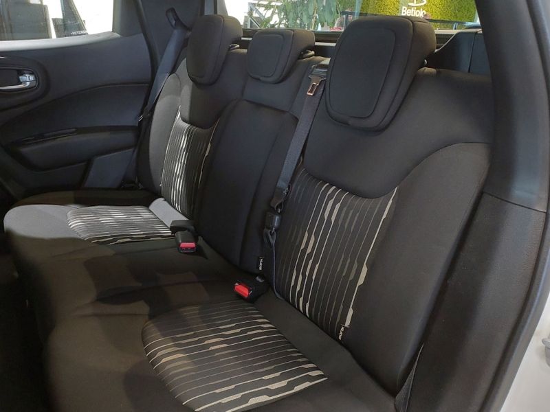 Fiat TORO 2.4 16V MULTIAIR FLEX FREEDOM AT9 2018/2018 BETIOLO NOVOS E SEMINOVOS LAJEADO / Carros no Vale
