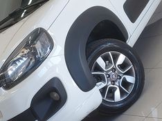 Fiat UNO 1.3 FIREFLY FLEX WAY 4P GSR 2017/2018 BETIOLO NOVOS E SEMINOVOS LAJEADO / Carros no Vale