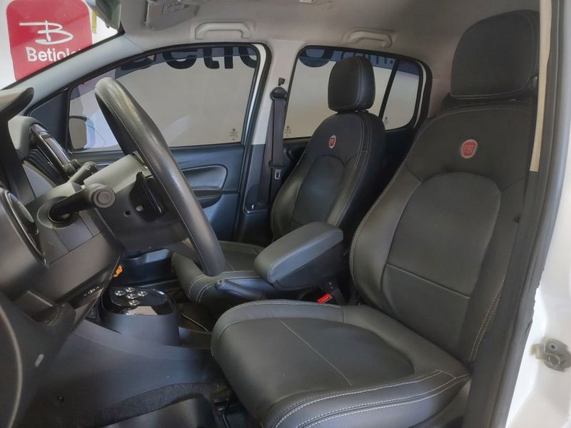 Fiat UNO 1.3 FIREFLY FLEX WAY 4P GSR 2017/2018 BETIOLO NOVOS E SEMINOVOS LAJEADO / Carros no Vale Fiat UNO 1.3 FIREFLY FLEX WAY 4P GSR 2017/2018 BETIOLO NOVOS E SEMINOVOS LAJEADO / Carros no Vale