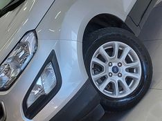 Ford ECOSPORT 1.5 TI-VCT FLEX SE AUTOMÁTICO 2017/2018 BETIOLO NOVOS E SEMINOVOS LAJEADO / Carros no Vale