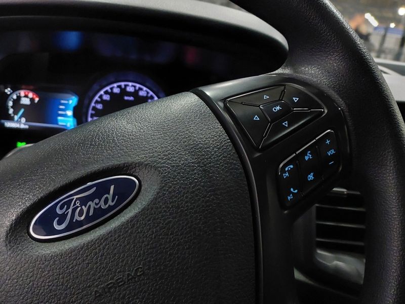 Ford RANGER 2.2 XLS 4X4 CD 16V DIESEL 4P AUTOMÁTICO 2019/2020 BETIOLO NOVOS E SEMINOVOS LAJEADO / Carros no Vale Ford RANGER 2.2 XLS 4X4 CD 16V DIESEL 4P AUTOMÁTICO 2019/2020 BETIOLO NOVOS E SEMINOVOS LAJEADO / Carros no Vale