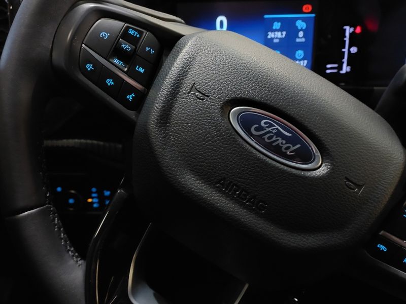 Ford RANGER 3.0 V6 TURBO DIESEL CD XLT 4X4 AUTOMÁTICO 2024/2025 BETIOLO NOVOS E SEMINOVOS LAJEADO / Carros no Vale Ford RANGER 3.0 V6 TURBO DIESEL CD XLT 4X4 AUTOMÁTICO 2024/2025 BETIOLO NOVOS E SEMINOVOS LAJEADO / Carros no Vale