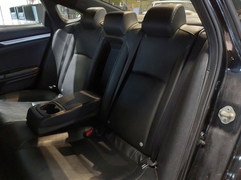 Honda CIVIC 2.0 16V FLEXONE EXL 4P CVT 2016/2017 BETIOLO NOVOS E SEMINOVOS LAJEADO / Carros no Vale Honda CIVIC 2.0 16V FLEXONE EXL 4P CVT 2016/2017 BETIOLO NOVOS E SEMINOVOS LAJEADO / Carros no Vale