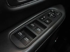 Honda HR-V 1.8 16V FLEX TOURING 4P AUTOMÁTICO 2017/2017 BETIOLO NOVOS E SEMINOVOS LAJEADO / Carros no Vale