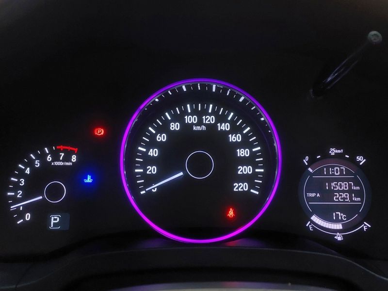 Honda HR-V 1.8 16V FLEX TOURING 4P AUTOMÁTICO 2017/2017 BETIOLO NOVOS E SEMINOVOS LAJEADO / Carros no Vale Honda HR-V 1.8 16V FLEX TOURING 4P AUTOMÁTICO 2017/2017 BETIOLO NOVOS E SEMINOVOS LAJEADO / Carros no Vale