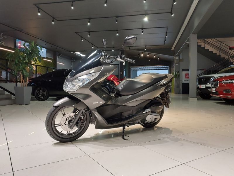 Honda PCX 150 2016/2017 BETIOLO NOVOS E SEMINOVOS LAJEADO / Carros no Vale