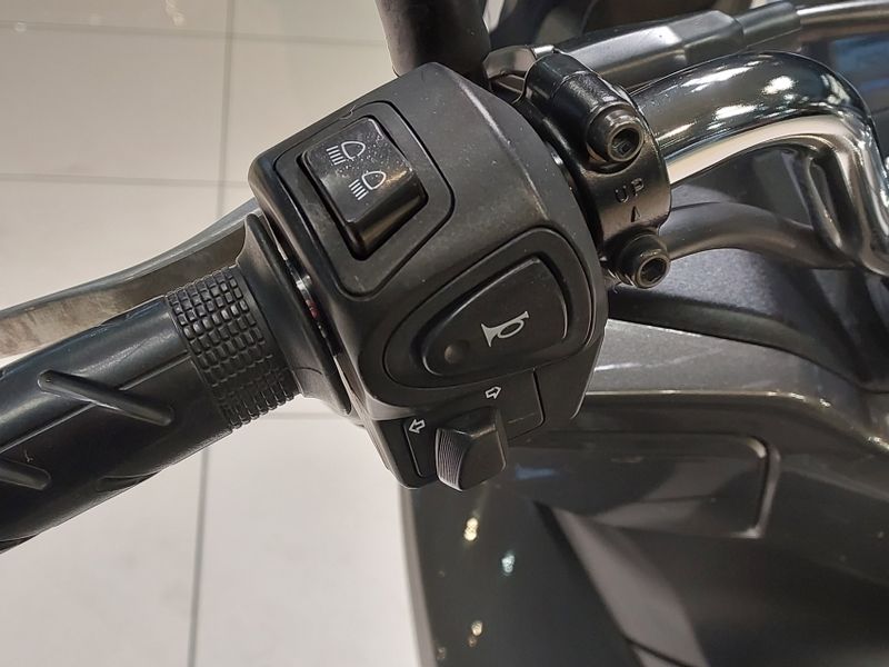 Honda PCX 150 2016/2017 BETIOLO NOVOS E SEMINOVOS LAJEADO / Carros no Vale