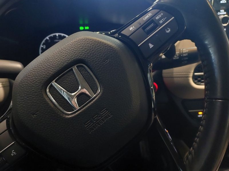Honda ZR-V 2.0 I-VTEC GASOLINA TOURING CVT 2023/2024 BETIOLO NOVOS E SEMINOVOS LAJEADO / Carros no Vale Honda ZR-V 2.0 I-VTEC GASOLINA TOURING CVT 2023/2024 BETIOLO NOVOS E SEMINOVOS LAJEADO / Carros no Vale