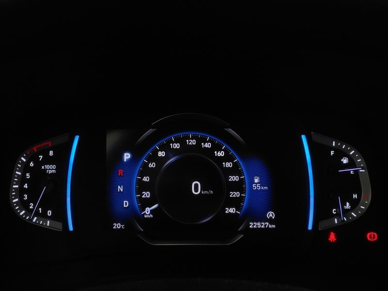 Hyundai CRETA 1.0 TGDI FLEX PLATINUM AUTOMÁTICO 2023/2024 BETIOLO NOVOS E SEMINOVOS LAJEADO / Carros no Vale Hyundai CRETA 1.0 TGDI FLEX PLATINUM AUTOMÁTICO 2023/2024 BETIOLO NOVOS E SEMINOVOS LAJEADO / Carros no Vale