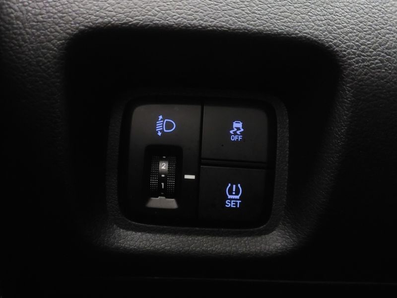 Hyundai CRETA 1.0 TGDI FLEX PLATINUM AUTOMÁTICO 2023/2024 BETIOLO NOVOS E SEMINOVOS LAJEADO / Carros no Vale Hyundai CRETA 1.0 TGDI FLEX PLATINUM AUTOMÁTICO 2023/2024 BETIOLO NOVOS E SEMINOVOS LAJEADO / Carros no Vale