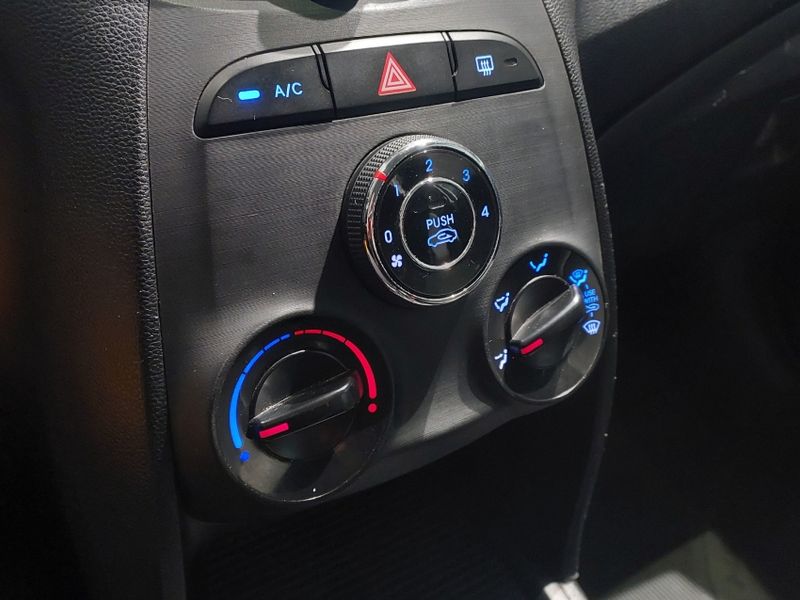 Hyundai HB20 1.0 COMFORT 12V FLEX 4P MANUAL 2014/2015 BETIOLO NOVOS E SEMINOVOS LAJEADO / Carros no Vale Hyundai HB20 1.0 COMFORT 12V FLEX 4P MANUAL 2014/2015 BETIOLO NOVOS E SEMINOVOS LAJEADO / Carros no Vale