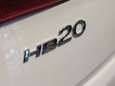 Hyundai HB20 1.0 COMFORT 12V FLEX 4P MANUAL 2014/2015 BETIOLO NOVOS E SEMINOVOS LAJEADO / Carros no Vale