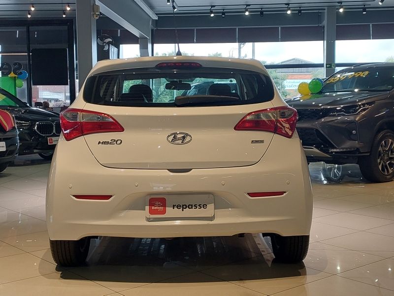 Hyundai HB20 1.0 COMFORT 12V FLEX 4P MANUAL 2014/2015 BETIOLO NOVOS E SEMINOVOS LAJEADO / Carros no Vale Hyundai HB20 1.0 COMFORT 12V FLEX 4P MANUAL 2014/2015 BETIOLO NOVOS E SEMINOVOS LAJEADO / Carros no Vale