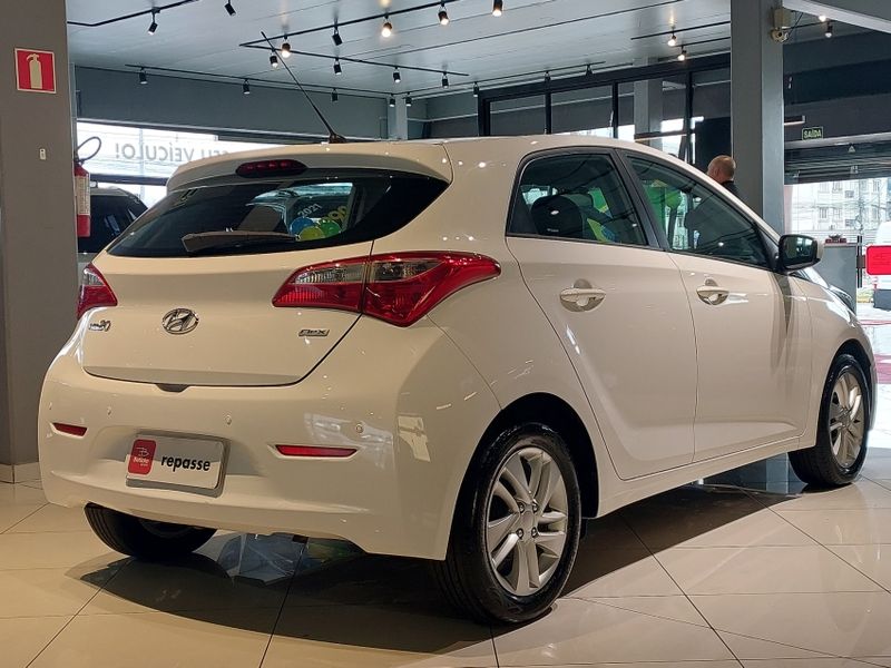 Hyundai HB20 1.0 COMFORT 12V FLEX 4P MANUAL 2014/2015 BETIOLO NOVOS E SEMINOVOS LAJEADO / Carros no Vale Hyundai HB20 1.0 COMFORT 12V FLEX 4P MANUAL 2014/2015 BETIOLO NOVOS E SEMINOVOS LAJEADO / Carros no Vale