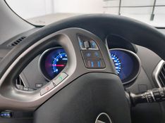 Hyundai IX35 2.0 MPFI GLS 16V FLEX 4P AUTOMÁTICO 2014/2015 BETIOLO NOVOS E SEMINOVOS LAJEADO / Carros no Vale