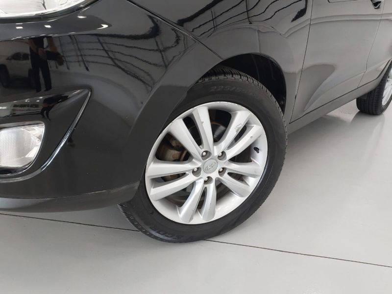 Hyundai IX35 2.0 MPFI GLS 16V FLEX 4P AUTOMÁTICO 2014/2015 BETIOLO NOVOS E SEMINOVOS LAJEADO / Carros no Vale Hyundai IX35 2.0 MPFI GLS 16V FLEX 4P AUTOMÁTICO 2014/2015 BETIOLO NOVOS E SEMINOVOS LAJEADO / Carros no Vale
