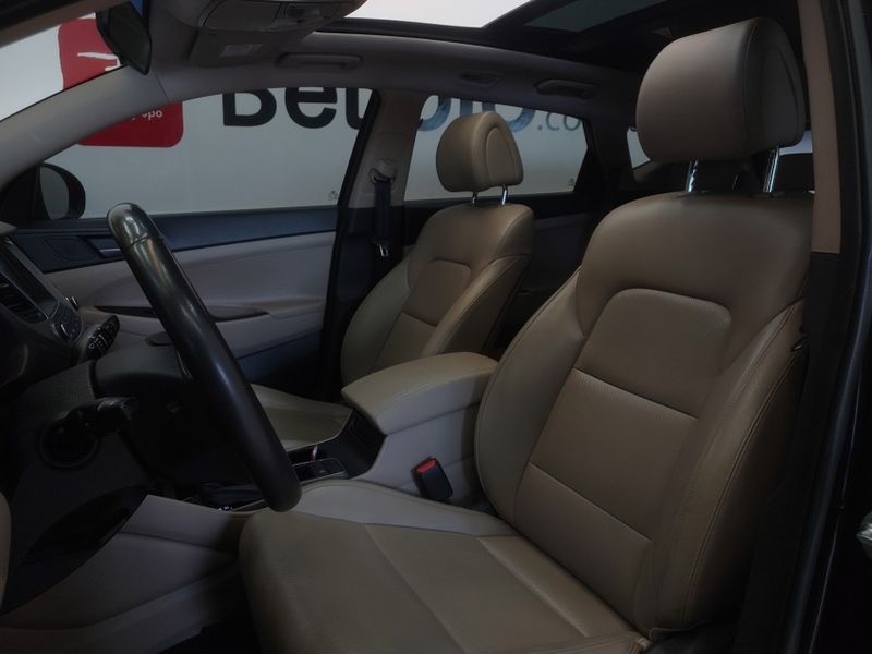 Hyundai TUCSON 1.6 16V T-GDI GASOLINA GLS ECOSHIFT 2017/2018 BETIOLO NOVOS E SEMINOVOS LAJEADO / Carros no Vale Hyundai TUCSON 1.6 16V T-GDI GASOLINA GLS ECOSHIFT 2017/2018 BETIOLO NOVOS E SEMINOVOS LAJEADO / Carros no Vale